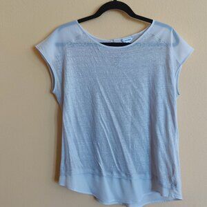 Calvin Klein Tee. Size Large.